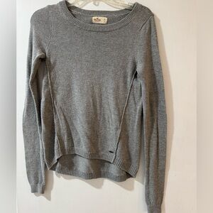 Hollister Light Heather Gray Scoopneck Sweater